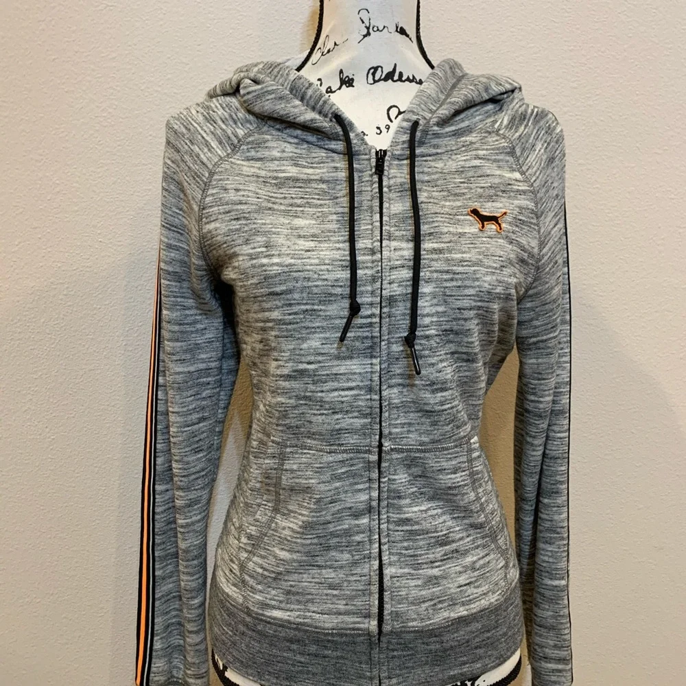 Pink Victoria’s Secret Hoodie Zip Sweatshirt Athleisure Top Heather Gray sz XS